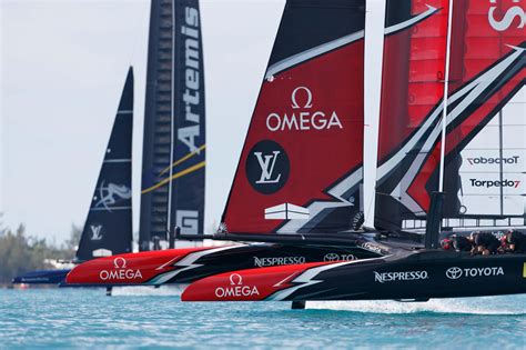 commentatrice america's cup